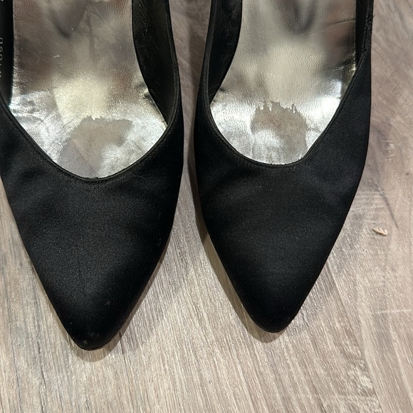 Vintage Stuart Weitzman for Martinique evening shoe - Picture 7 of 7